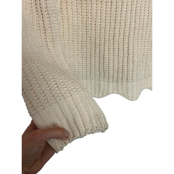 Tory Sport Chunky Knit Scalloped Hem Fisherman Boxy Fit Sweater Cream Sz XS - Picture 2 of 7